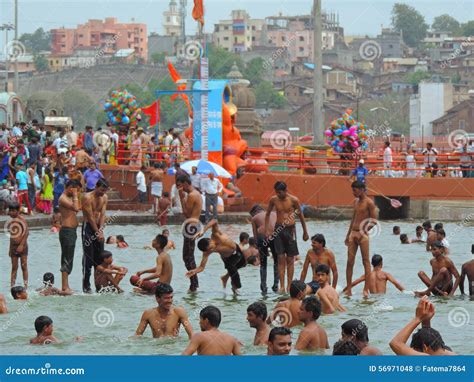  The Kumbh Mela: A Festival of Faith and Frenzied Bathing, Where Millions Converge in Sacred Harmony (and Occasional Mayhem)