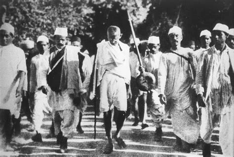 The Dandi Salt March: A Defining Moment for India's Independence Movement