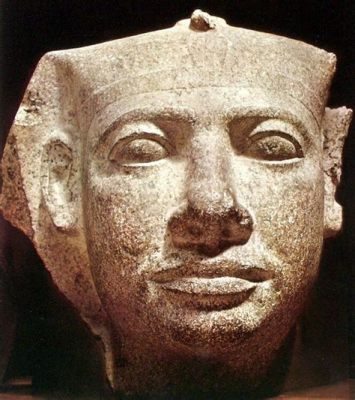 The Uraeus Battle; A Defining Moment for Pharaoh Userkaf and the Fifth Dynasty